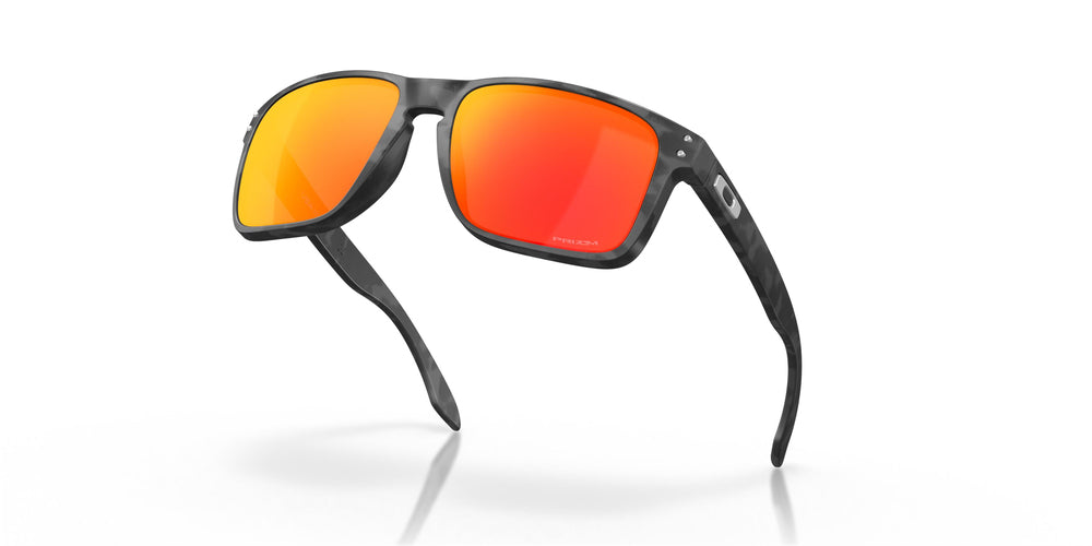 Солнцезащитные очки Oakley Holbrook XL 941729 Матовый черный камуфляжный Prizm Ruby