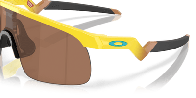 Oakley Resistor Fortnite Özel Seri Genç Güneş Gözlüğü J901028 Yellow Prizm Tungsten