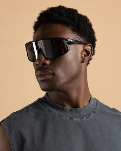 Oakley RSLV Photochromic Sunglasses 9484D Matte Carbon Photochromic 948406