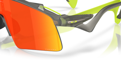 Oakley STUNT WING Güneş Gözlüğü 951904 Matte Grey Smoke Prizm Ruby