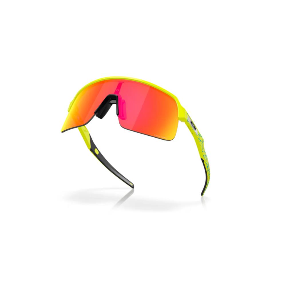 Oakley Sutro Lite Güneş Gözlüğü 946367 Matte Tenis Ball Yellow Prizm Ruby