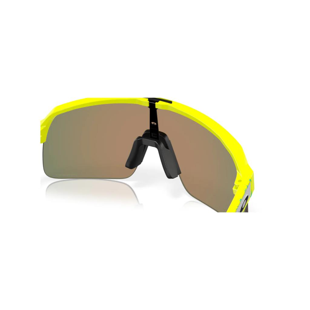 Oakley Sutro Lite Güneş Gözlüğü 946367 Matte Tenis Ball Yellow Prizm Ruby