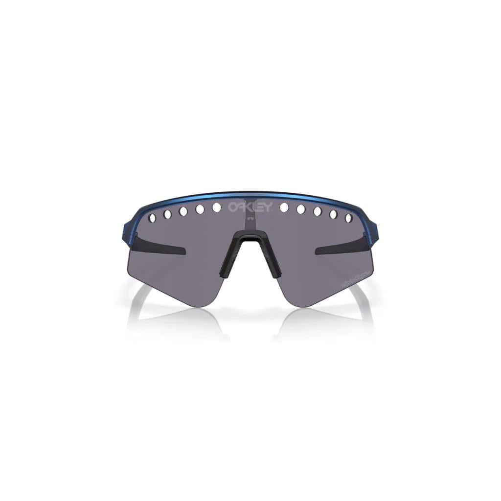 Oakley Sutro Lite Sweep Güneş Gözlüğü 946528 Amerikan Bayraklı TLD Blue ColorShift Prizm Grey