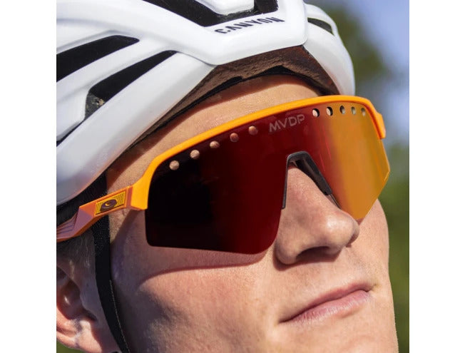 Oakley Sutro Lite Sweep Mathieu van der Poel Özel Seri Bisiklet Güneş Gözlüğü MVDP Orange Sparkle Prizm Road