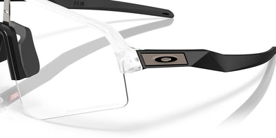 Oakley Sutro Lite Sweep Photochromic Güneş Gözlüğü 946539 Matte Clear Photochromic