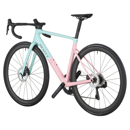 Scott Addict RC 10 Karbon Yol Bisikleti 2026