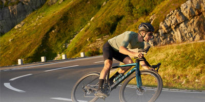 Шоссейный велосипед Scott Addict RC 30 Carbon 2024 г.