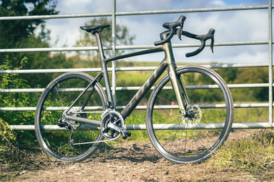 Шоссейный велосипед Scott Addict RC 40 Carbon 2024 г.