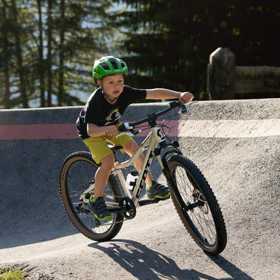 Scott Scale 24 Disc Silver 2022 Model Children's Bicycle 