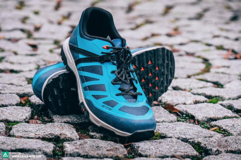 Shimano SH-ET500W Kadın Bisiklet Ayakkabısı SPD ESHET500WGB01W37000