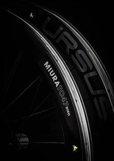 Комплект колес для шоссейного велосипеда URSUS Miura TC47 Carbon с центральным креплением, бескамерные, 12x100/12x142 мм, JNT-805