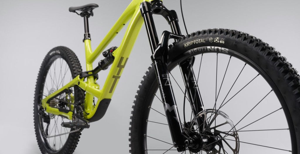 YT Capra 29 CORE 1 AL Enduro Mountain Bike 2026