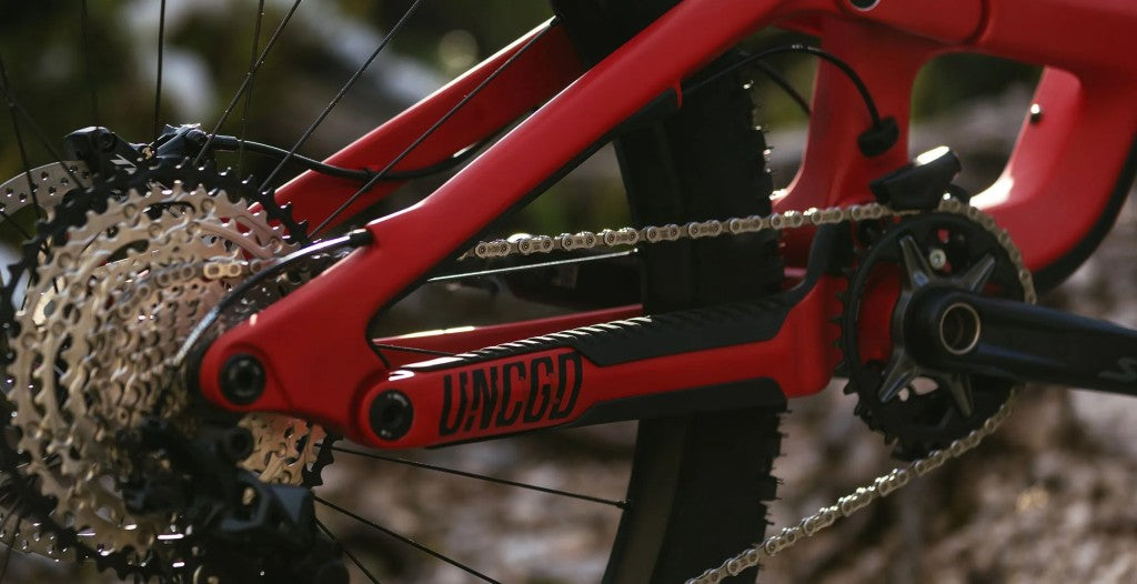 YT Capra 29 CORE 2 CF Карбоновый эндуро-велосипед 2026