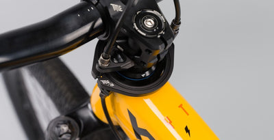 YT Dirtlove CORE 3 AL DirtJump Bisiklet 2026
