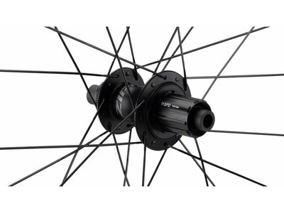 Комплект велосипедных колес Zipp 303 Firecrest Carbon с бескамерными дисками и центральным замком 